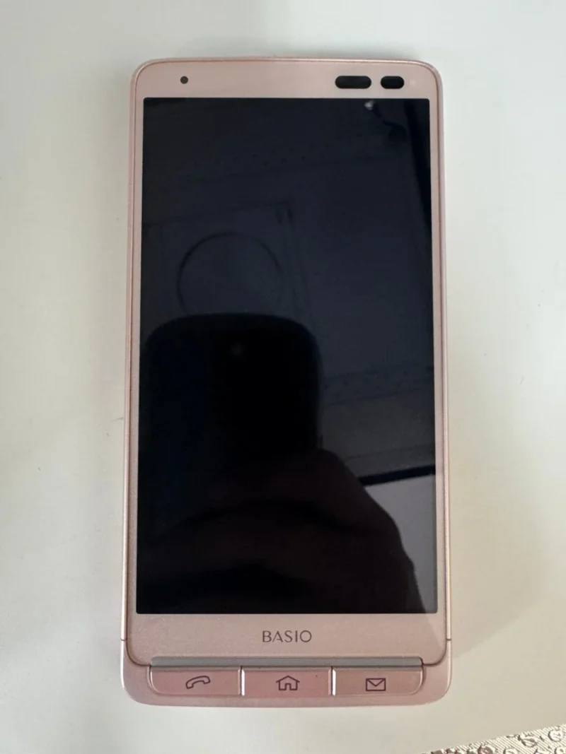 【大阪高槻店】BASIO GB（andoroid GB/RAM GB） を100円で買取しました！