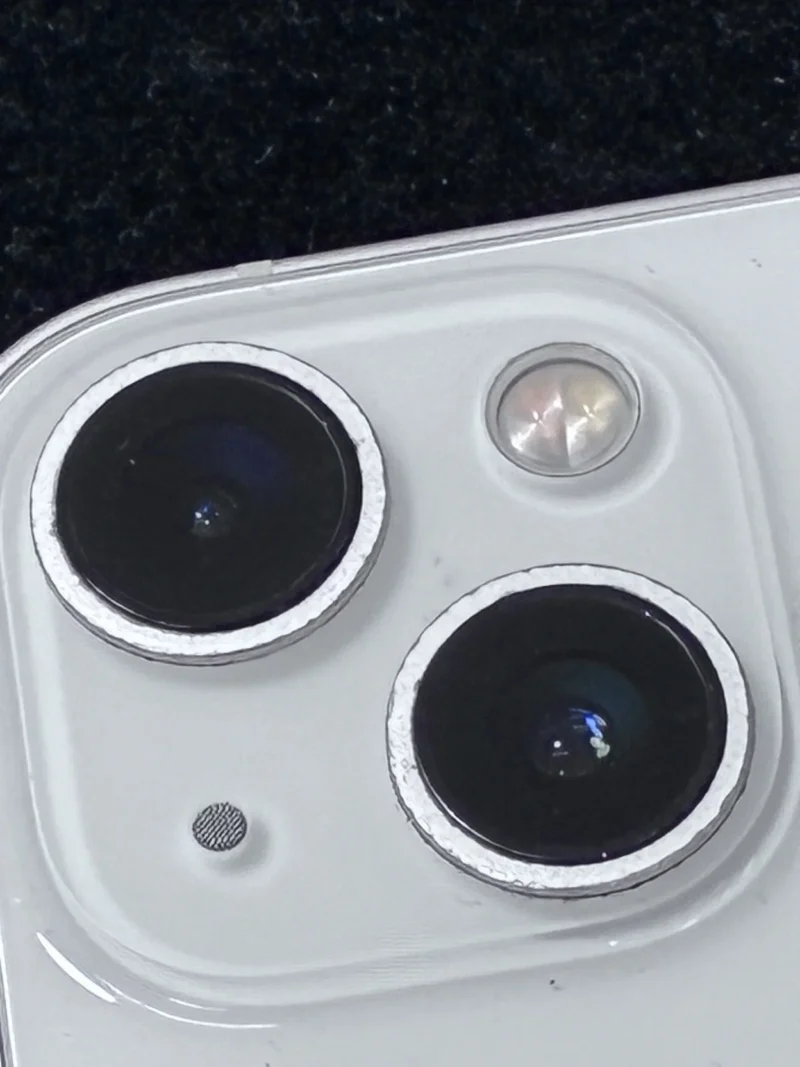 iPhone13