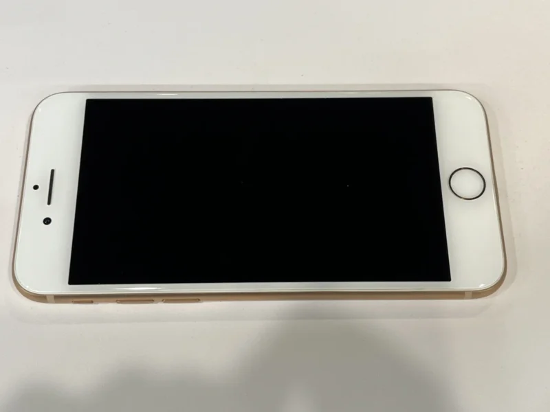 【ぺリエ千葉店】iPhone 8 64GB を2,500円で買取しました！