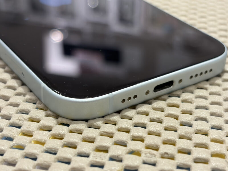 iPhone 15