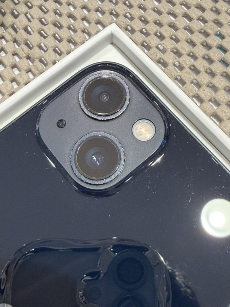 iPhone 13