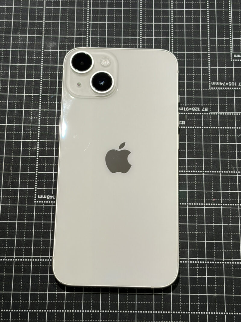 iPhone14 256GB スターライト 中古 本体のみ docomo○【COCO東急プラザ蒲田店】