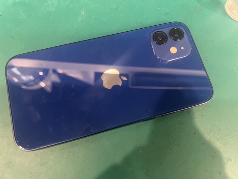 iPhone 12