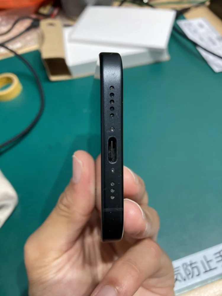 【テラスモール湘南店】iPhone 16 128GB を75,000円で買取しました！