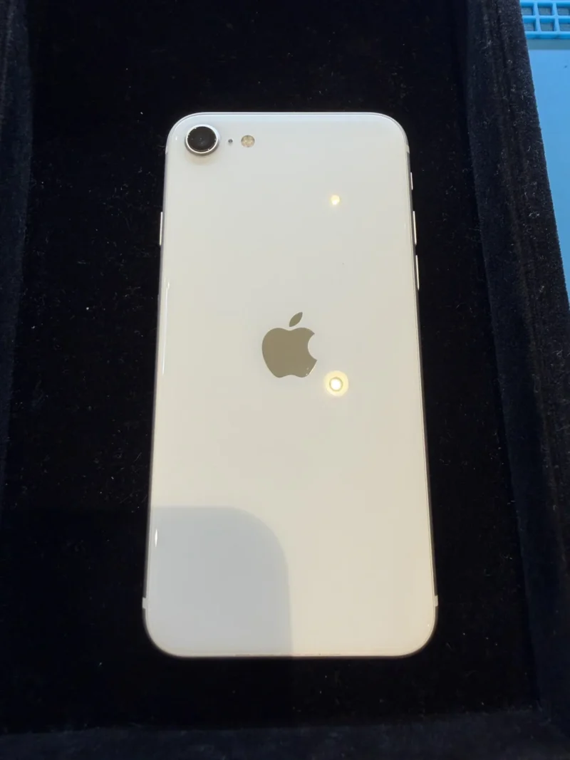 iPhone SE (第3世代)