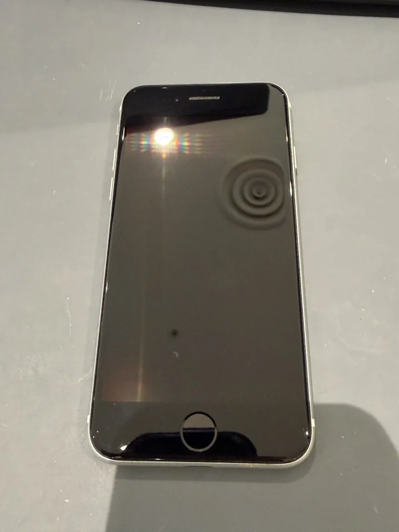iPhone SE (第2世代)