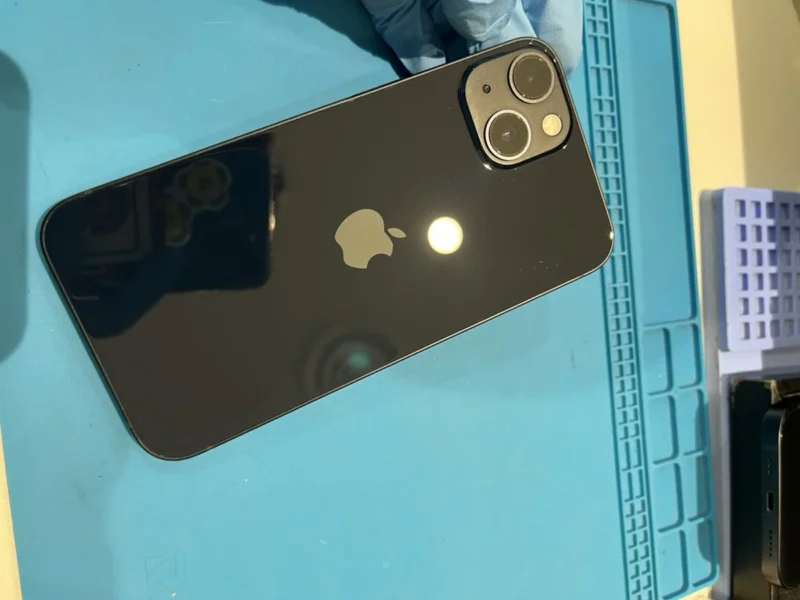 iPhone 13