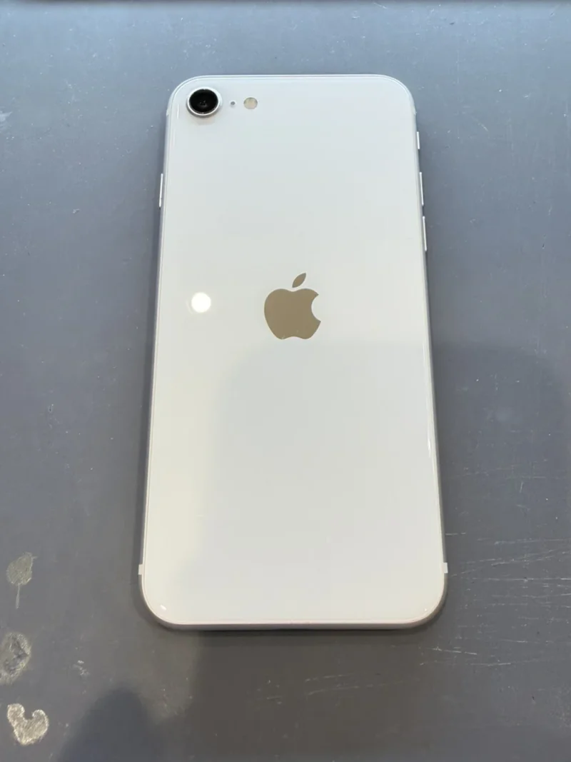 iPhone SE (第3世代)