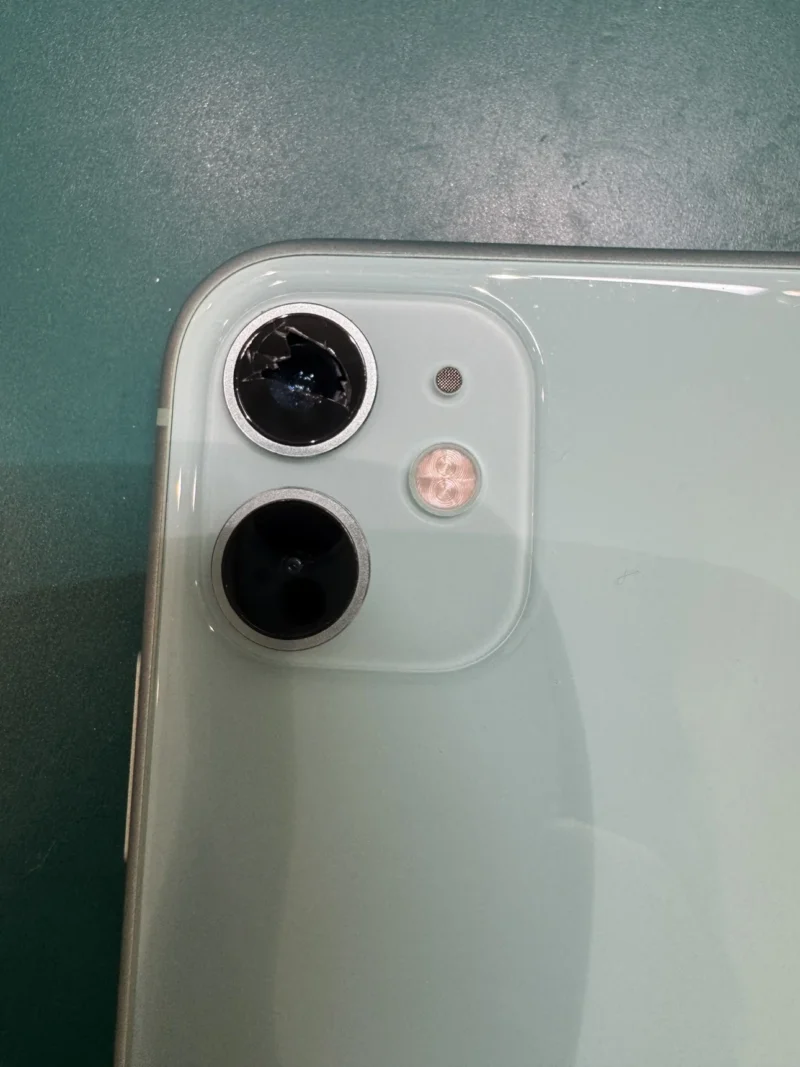 【戸塚モディ店】iPhone 11 128GB を8,000円で買取しました！