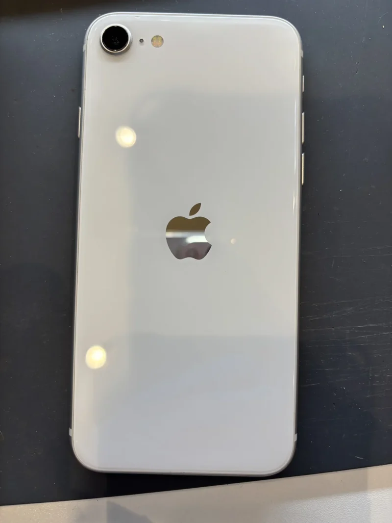 【高崎OPA店】iPhone SE (第3世代) 64GB を8,000円で買取しました！