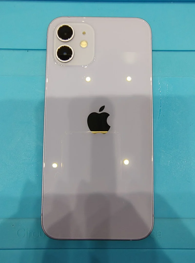 iPhone 12