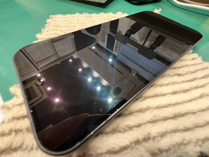 Pixel10