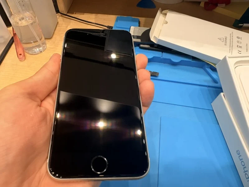 iPhone SE (第3世代)
