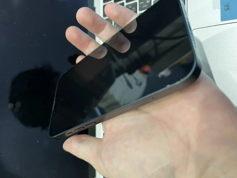 【なんばウォーク店】iPhone 13 256GB を40,000円で買取しました！