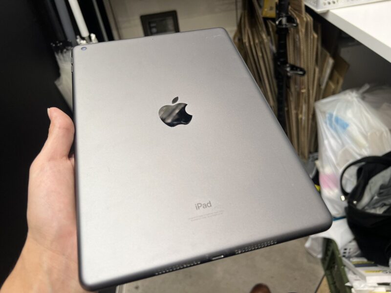 【ぺリエ千葉店】iPad9 64GB を24,000円で買取しました！