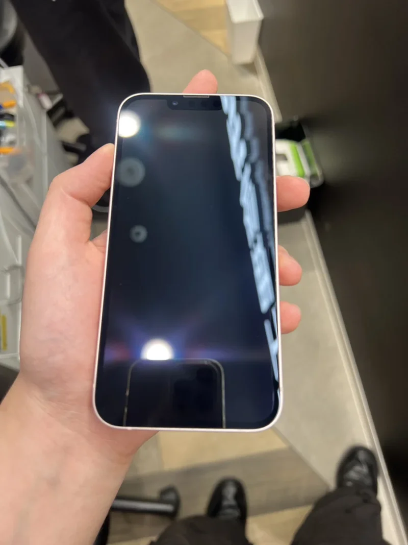 【ぺリエ千葉店】iPhone 13 128GB を37,000円で買取しました！