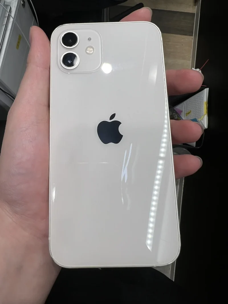 iPhone 12