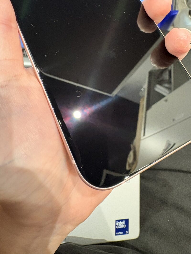 【なんばウォーク店】iPhone 15 256GB を66,000円で買取しました！