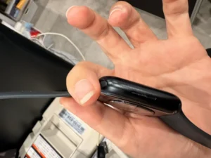 【なんばウォーク店】applewatchシリーズ８45㎜　MNK43J/A 32GB を16,000円で買取しました！