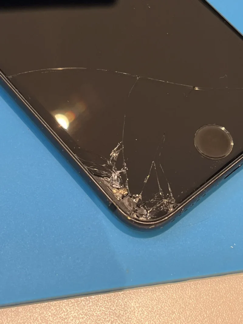iPhone 8