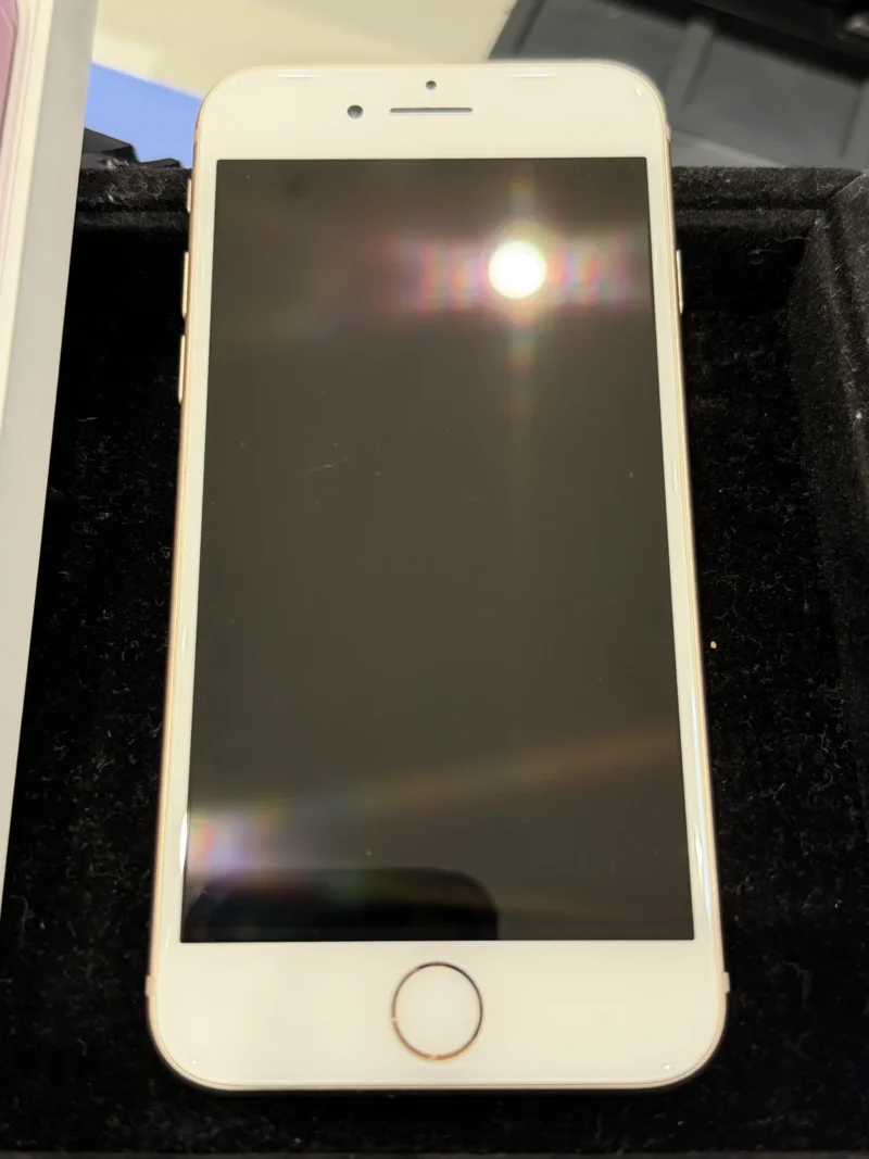 【高崎OPA店】iPhone 8 64GB を5,000円で買取しました！