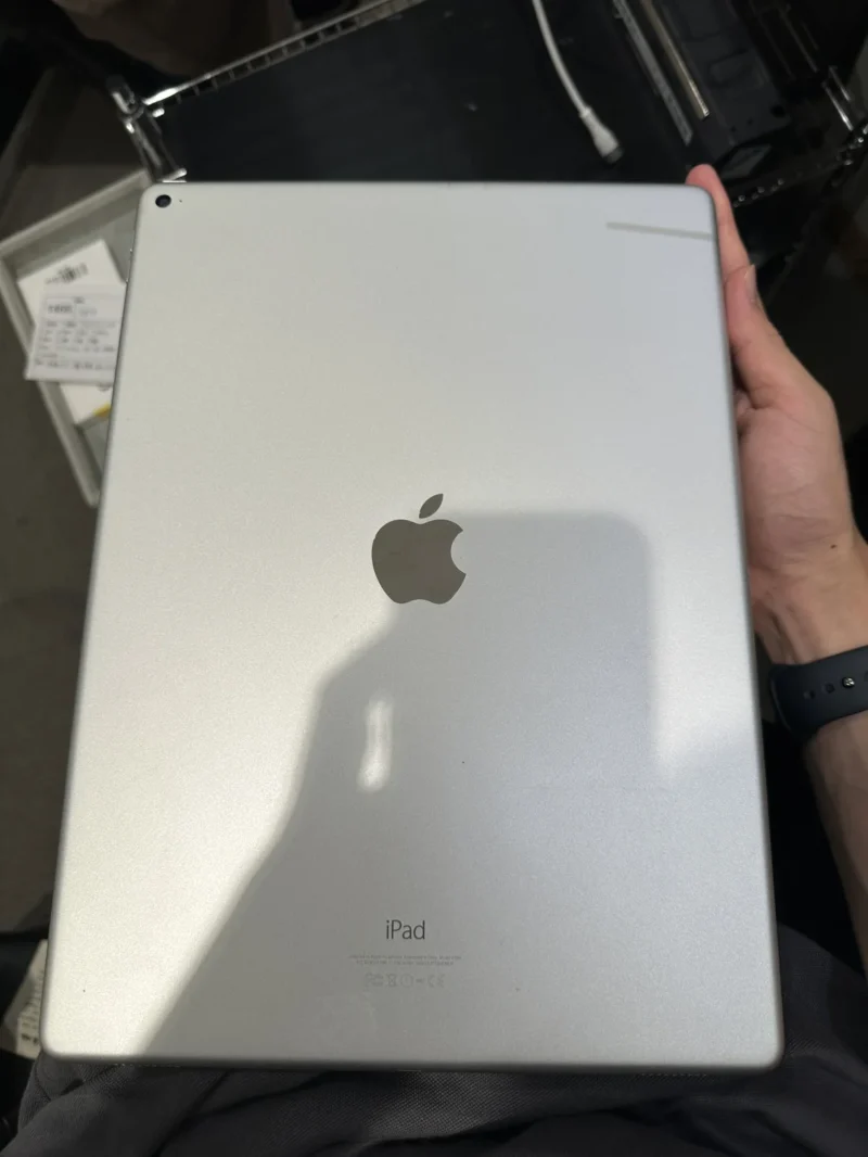 【戸塚モディ店】iPad Pro(12.9インチ） 128GB を3,000円で買取しました！