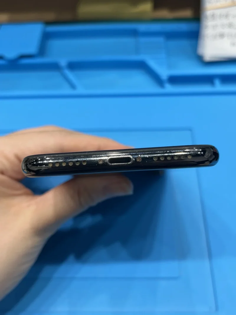 iPhone X
