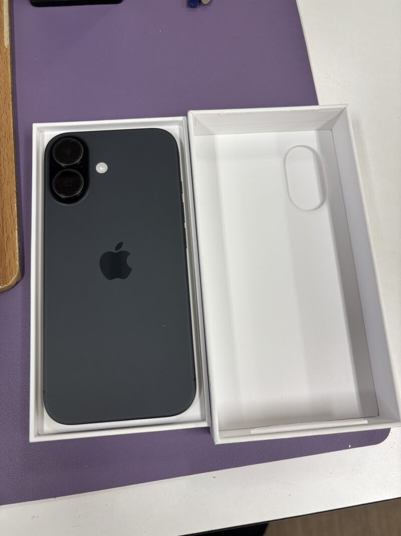 iPhone17 256GB ブラック　docomo△