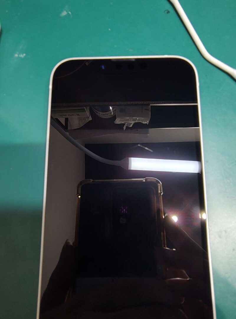 iPhone 14