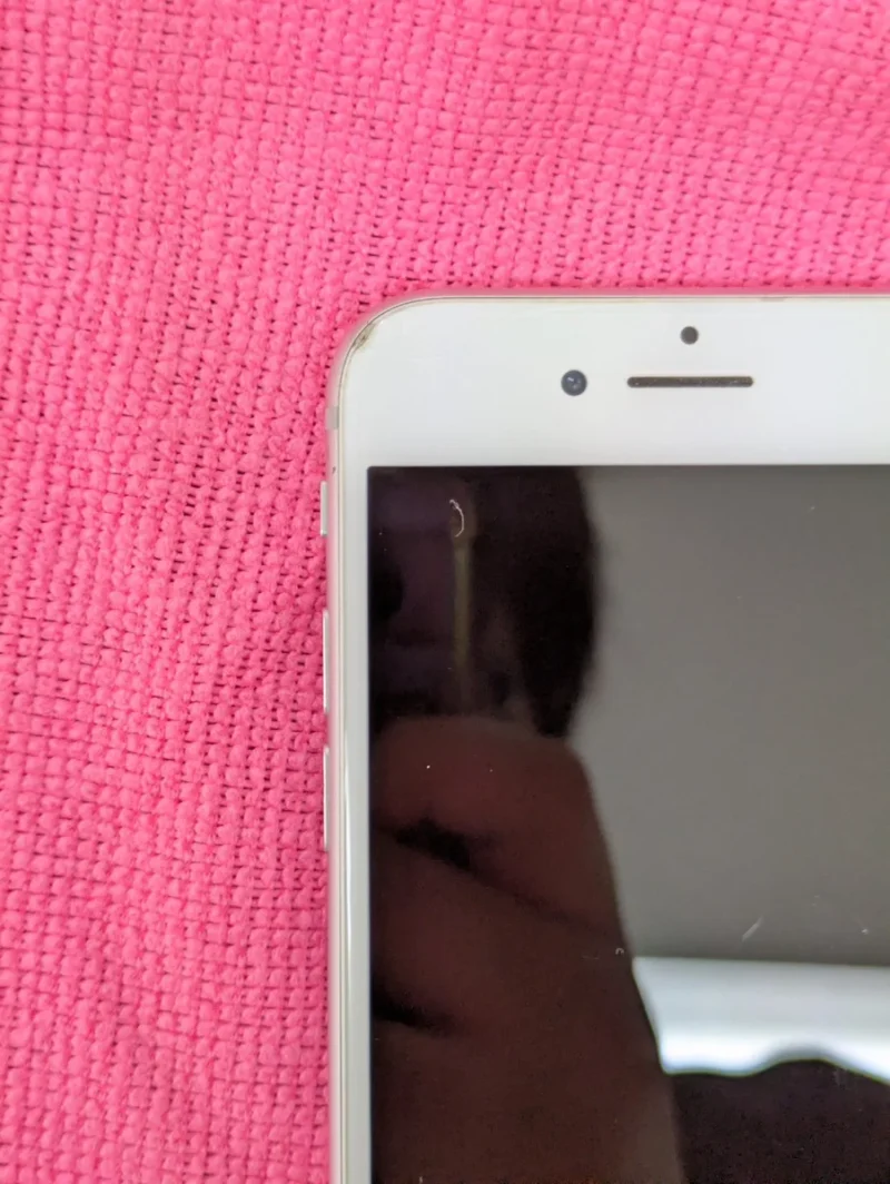 iPhone 8