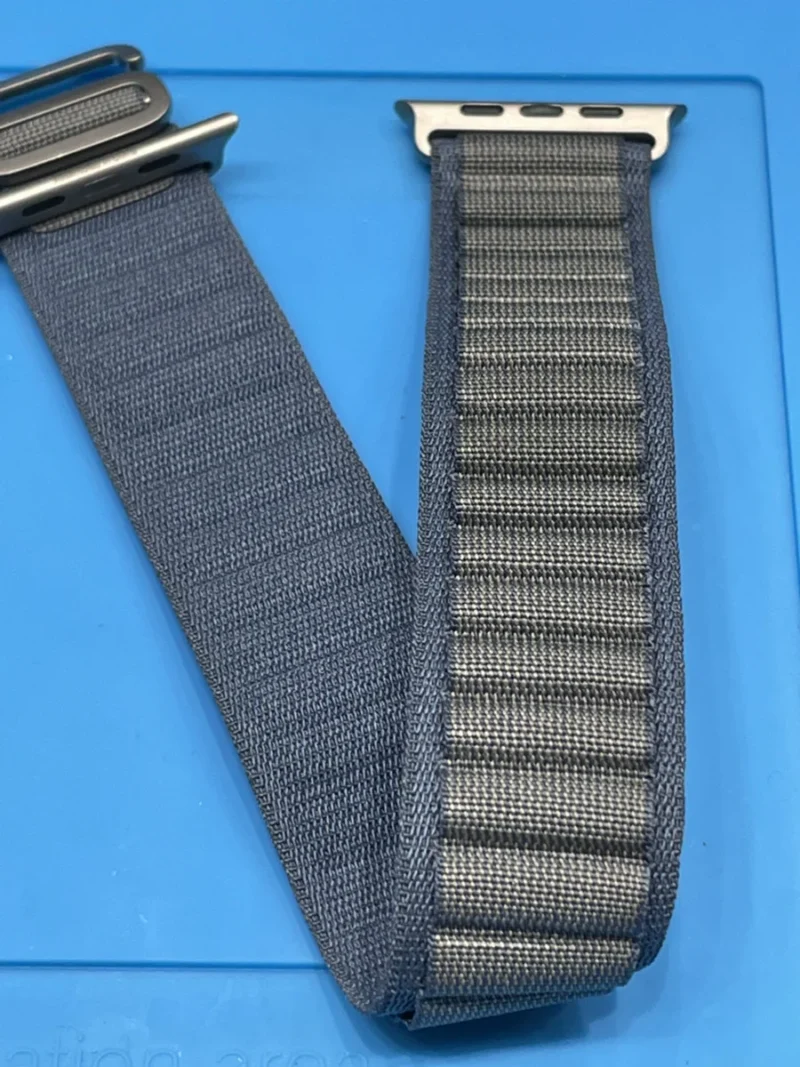 Apple Watch Ultra2(49mmケース / GPS + Cellularモデル）