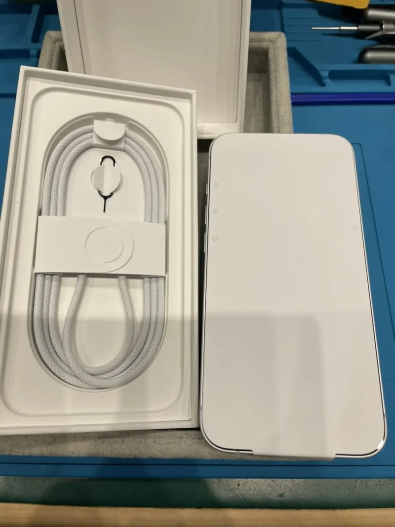 【テラスモール湘南店】iPhone 16e 128GB を81,000円で買取しました！