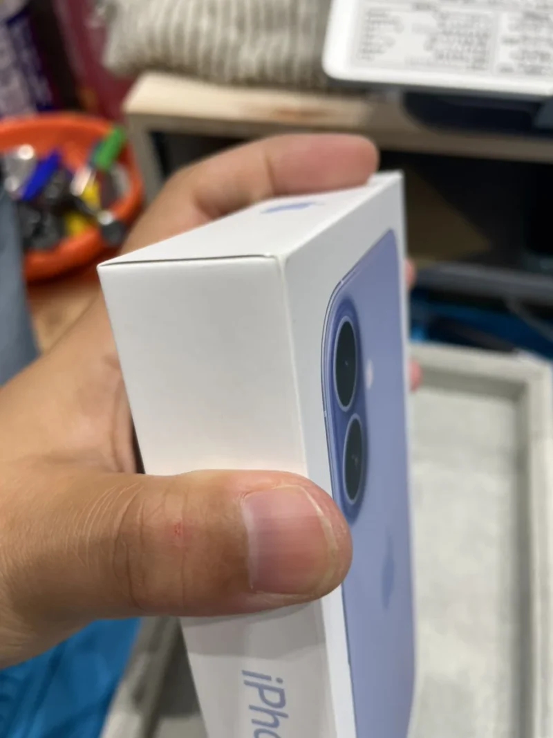 iPhone 17