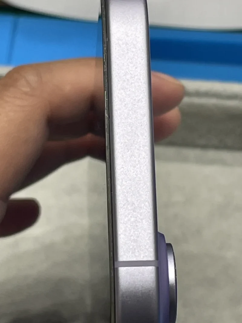 iPhone 17