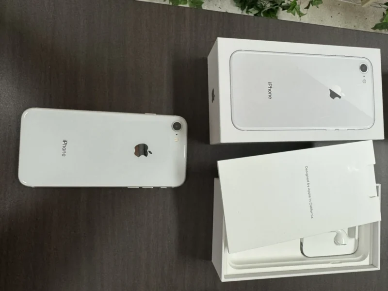 iPhone8