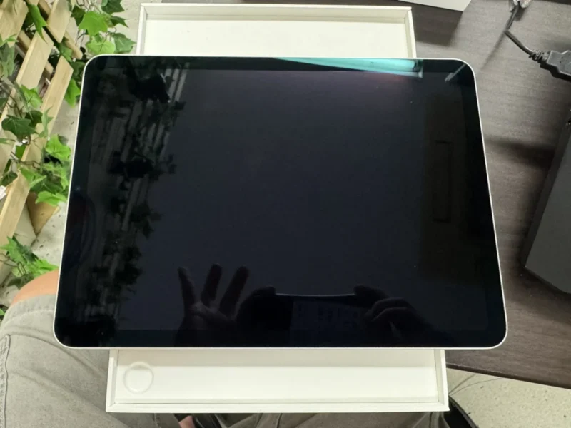 【大阪高槻店】iPad　air 第5世代 256GB を49,000円で買取しました！