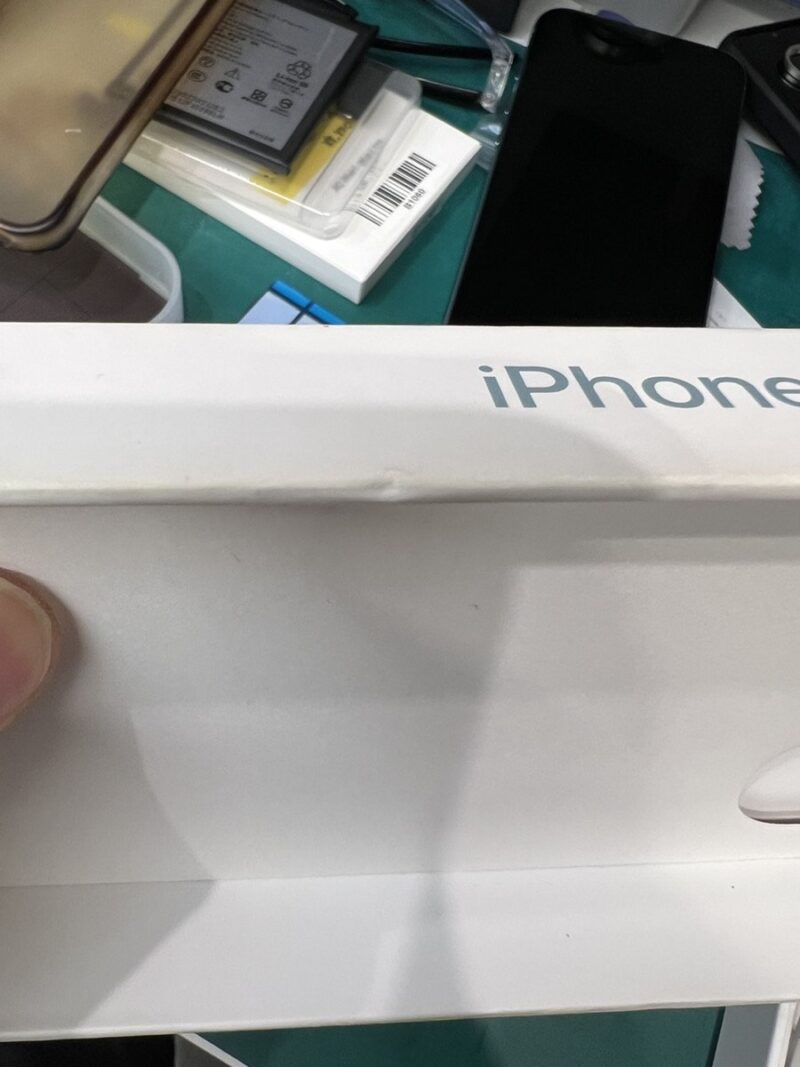 iPhone 16 Plus