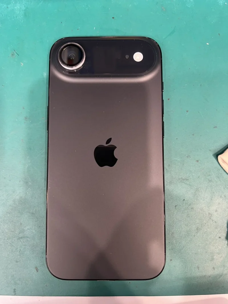 iPhone Air