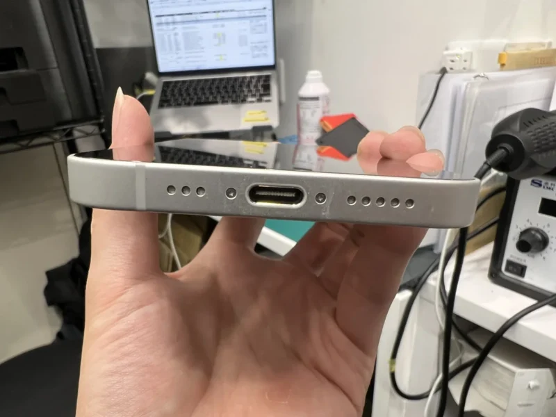 【ぺリエ千葉店】iPhone 16e 128GB を73,000円で買取しました！