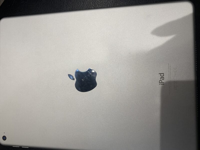 【なんばウォーク店】iPad Air 2 128GB を2,000円で買取しました！