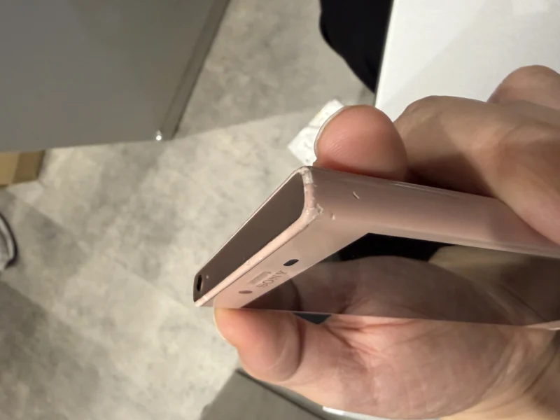 【なんばウォーク店】Xperia X Compact 32GB を100円で買取しました！