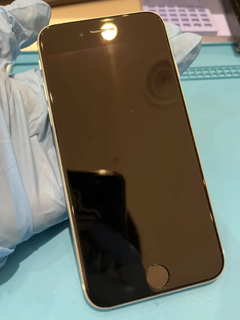 【高崎OPA店】iPhone SE (第2世代) 64GB を7,000円で買取しました！