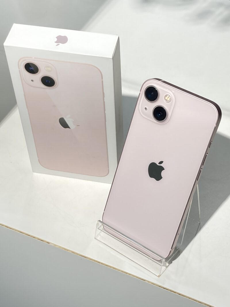 iPhone13