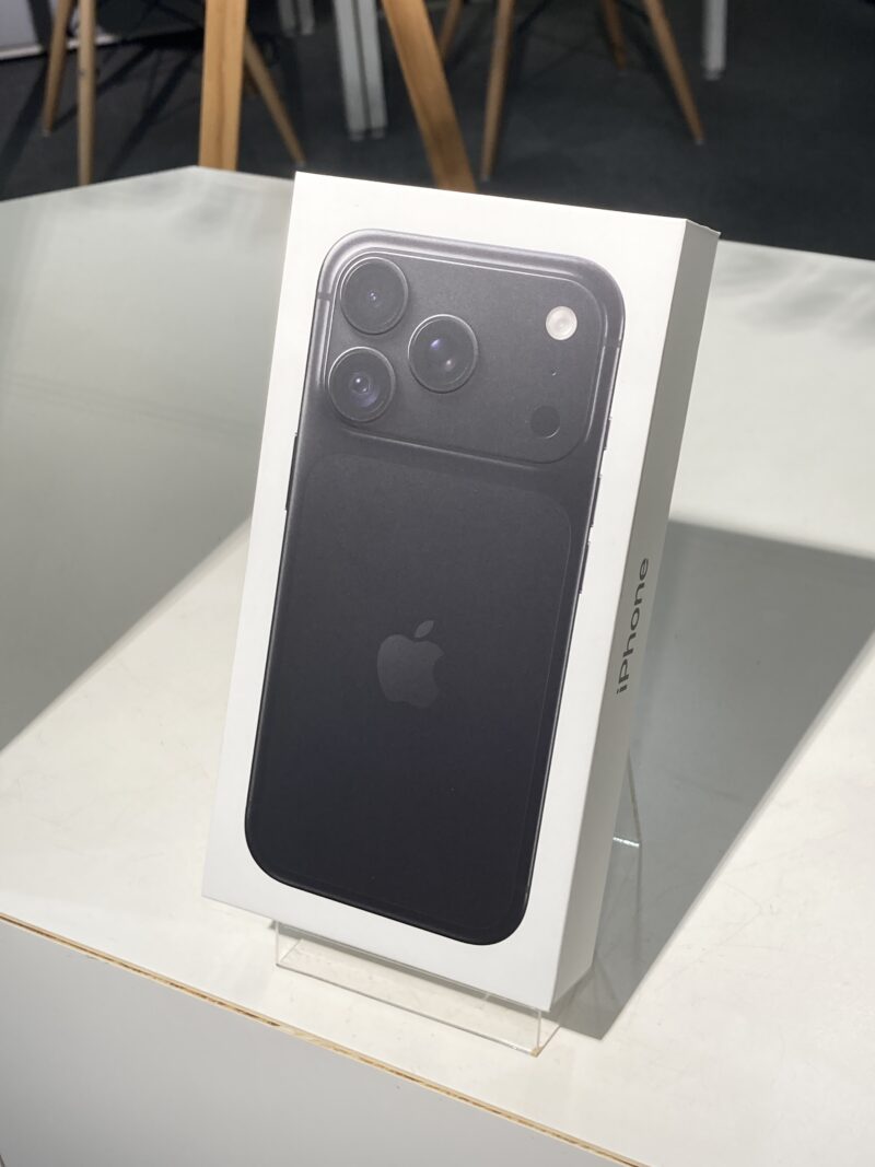 iPhone18Pro 512GB ブラック　新品未開封　未アクティベート【川崎店】