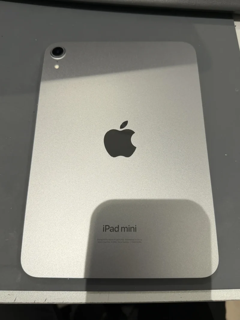 iPad mini (A17 Pro)