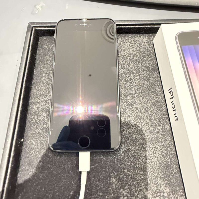【高崎OPA店】iPhone SE (第3世代) 128GB を17,000円で買取しました！