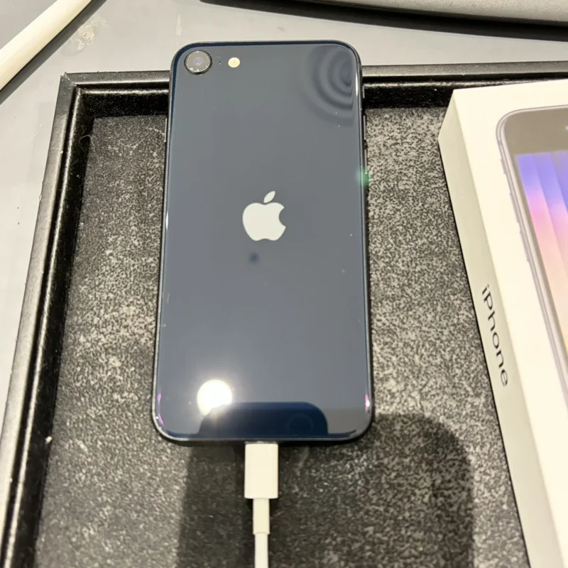 iPhone SE (第3世代)