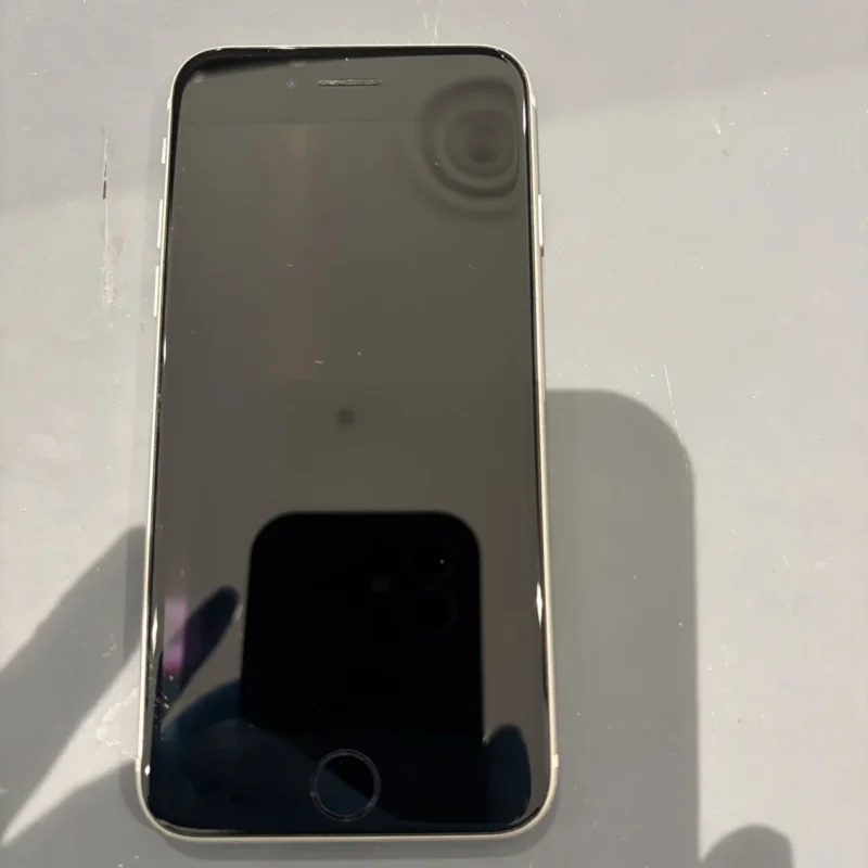 iPhone SE (第3世代)