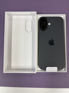 iPhone17 256GB ブラック　SB△