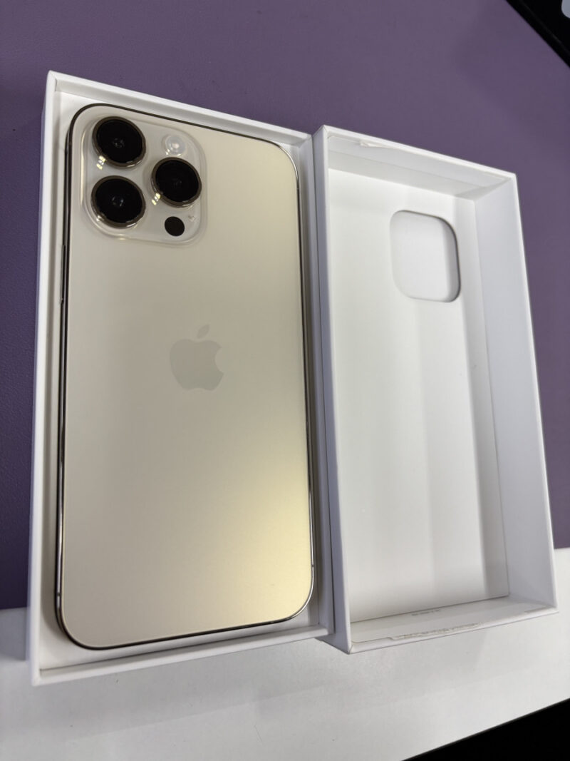 iPhone 14 Pro Max	512GB	ゴールド	docomo	〇